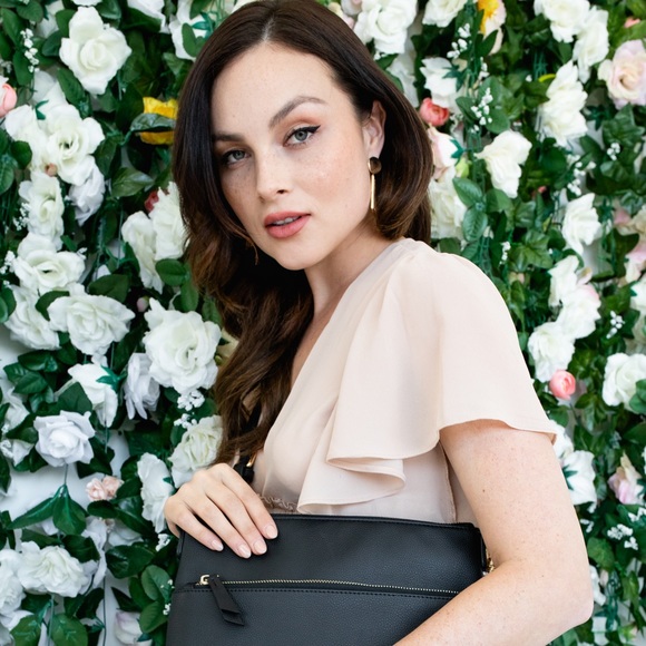 Pink Ruffled Sleeve Top. - Picture 5 of 7